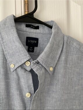 J. Crew Men's Slim Button-Down Shirt in Light Blue Linen Size M